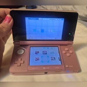 Nintendo 3DS Handheld Console Cosmo Pink TESTED Works No Charger